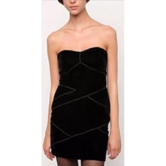 Silence+Noise Dress Womens Size Medium Black Strapless Velvet goth party Y2K - Picture 3 of 10